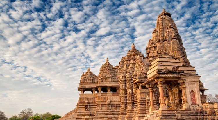 7-Day Spiritual Itinerary Covering MP & UP Temples